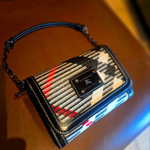 AUTHENTIC BURBERRY BAG - Picture 1 of 16